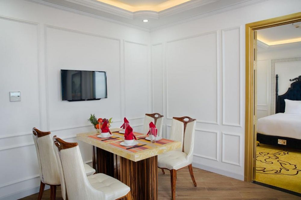 2 bedroom Apartment, Fivitel Danang 4*