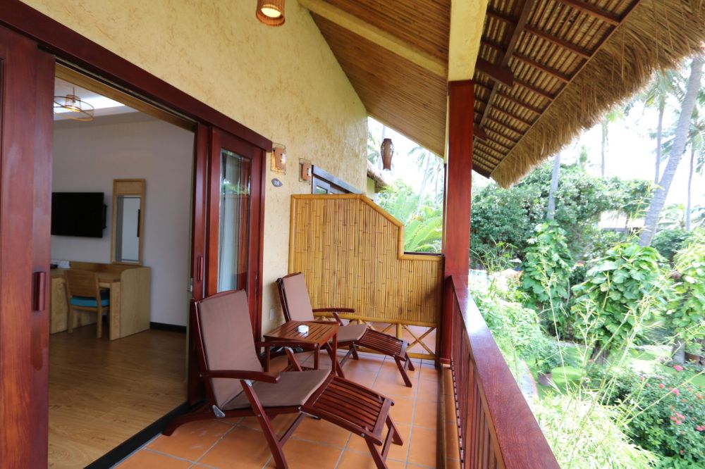 Sea Breeze Deluxe, Bamboo Village Beach Resort & Spa 4*