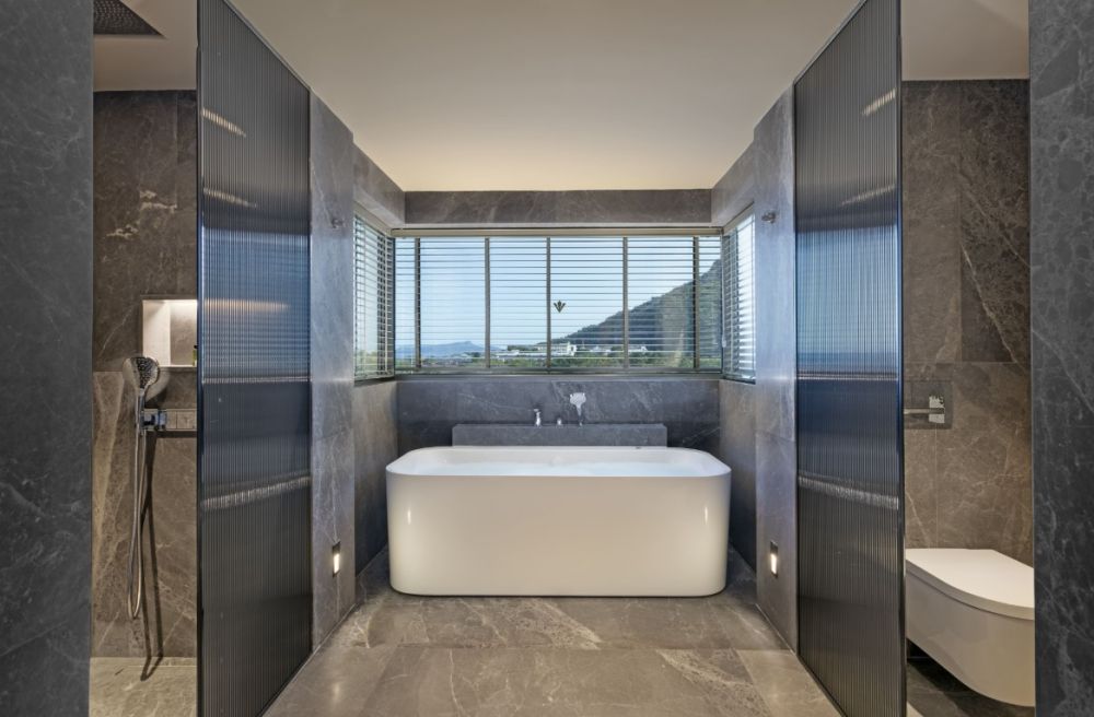 Marine Jaccuzi Room, Rixos Sungate 5*