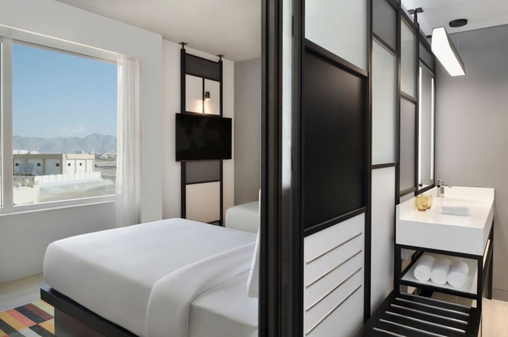 Aloft King Rooms / Urban Twin Rooms, Aloft Hotel Muscat 4*