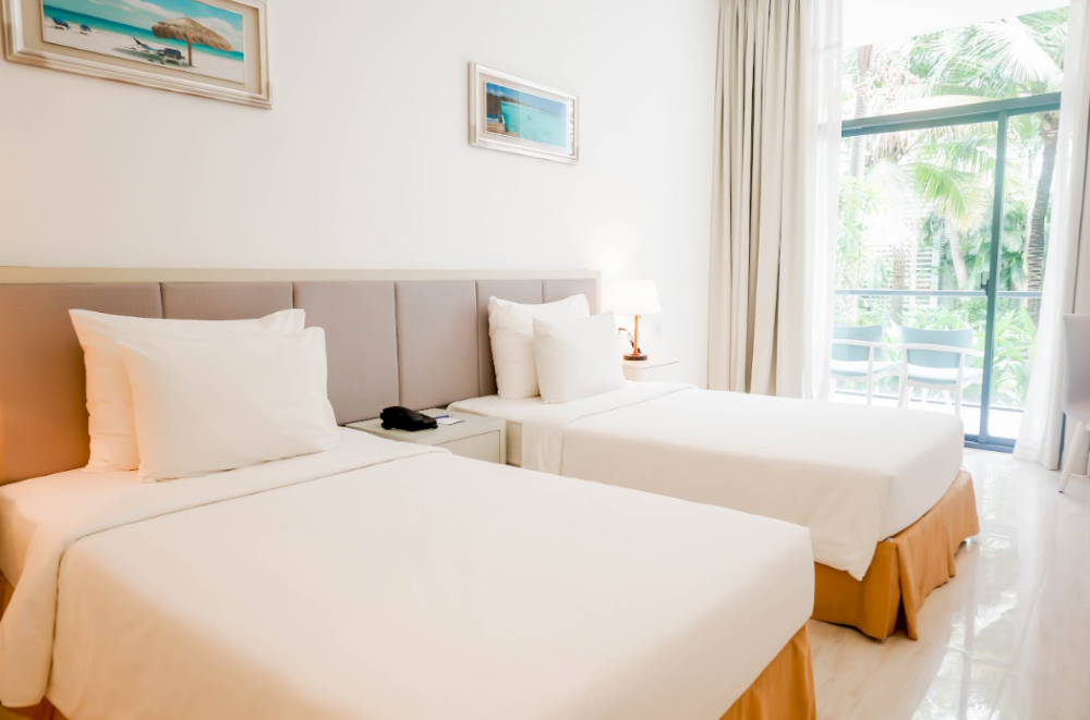 Costa Deluxe with Balcony, CostaBella Resort Nha Trang 5*