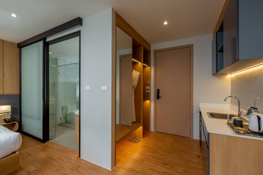 Deluxe Pool Access (Main Building), Wyndham Garden Naithon Phuket 5*