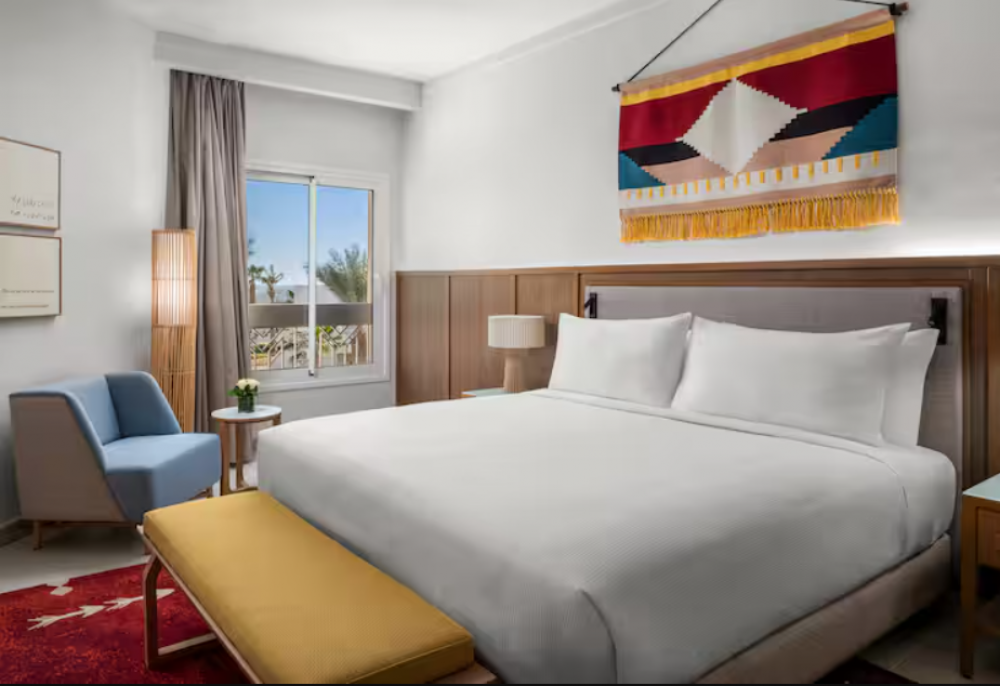 Beachside Premium Suite PV/SV, Doubletree By Hilton Sharks Bay (ex. Hilton Sharks Bay) 4*