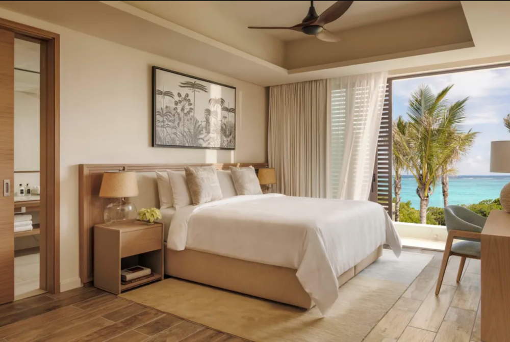 6-Bedroom Beach Front Private Homes Villa, One & Only Le Saint Geran 5*