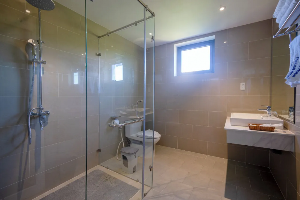 Deluxe Twin Mountain View, UM-PQ Hotel Phu Quoc 3*