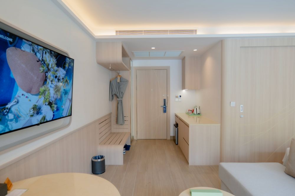 Grand Deluxe Pool Plus (Building 2), Wyndham Garden Naithon Phuket 5*