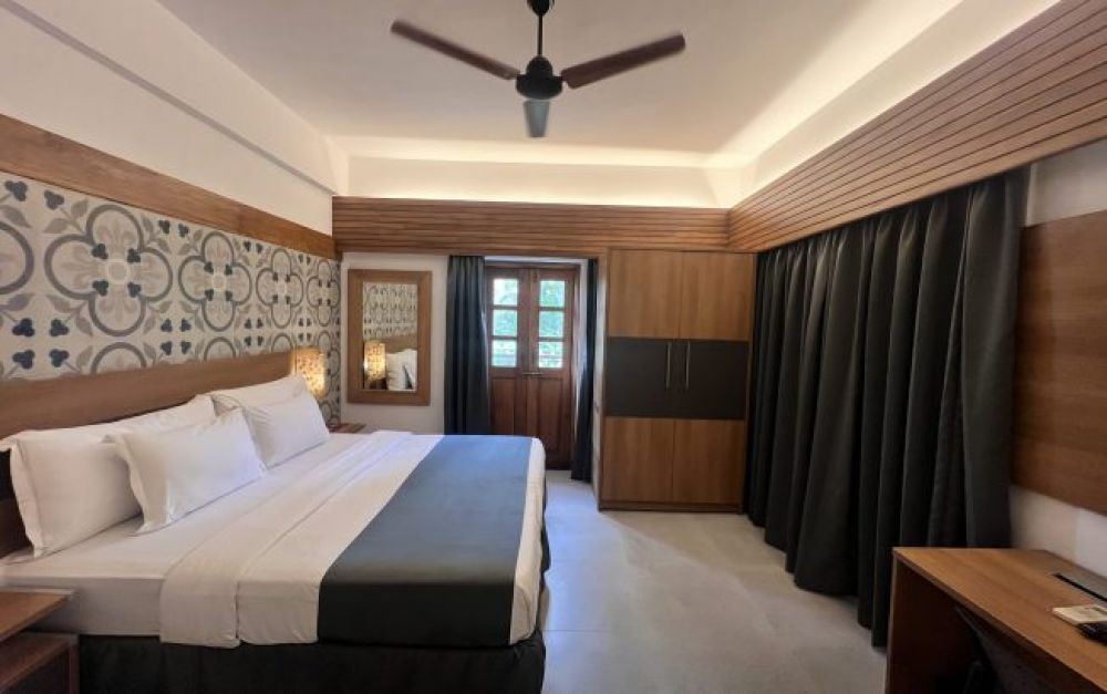 Standard Basic Room, Chalston Beach Resort 3+