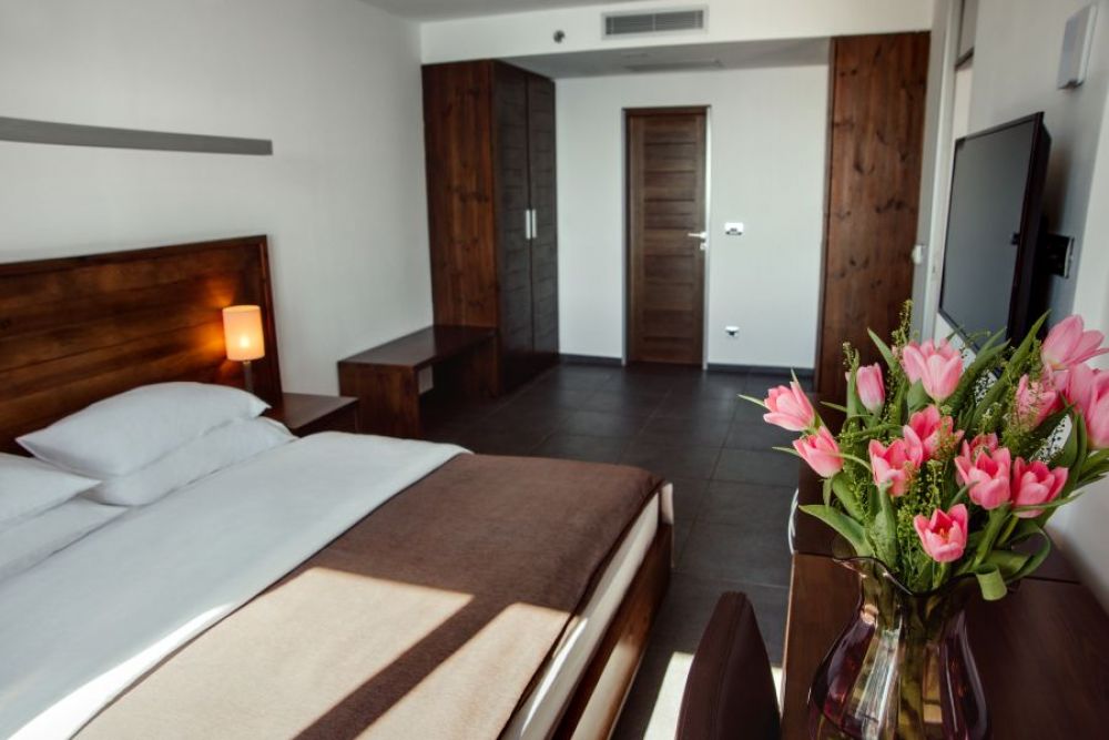 Superior Double sea side/Old Town, Avala Resort & Villas 4*