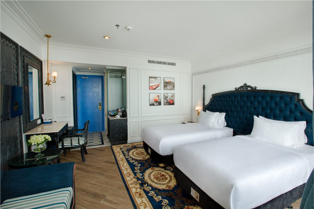 Deluxe, Fivitel Danang 4*