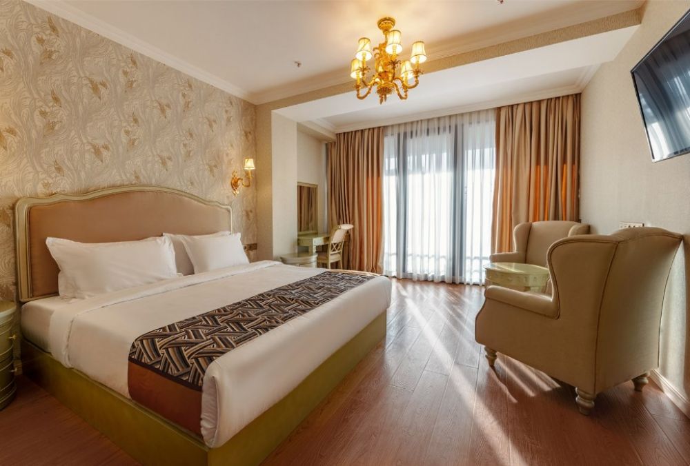 Standard, Panorama Lisi Grand Hotel 5*