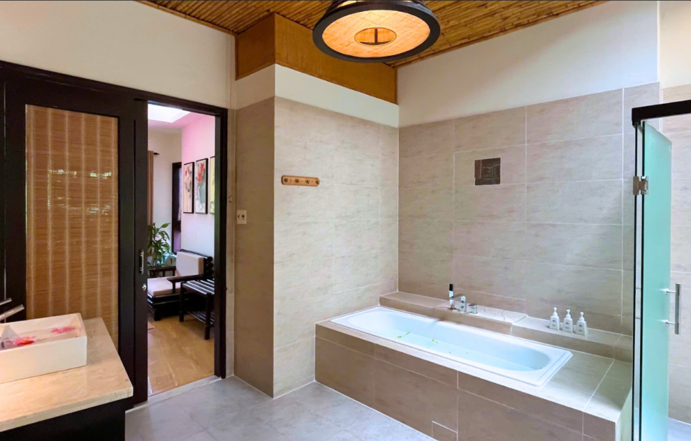 Junior suite (Indochine suite), Bamboo Village Beach Resort & Spa 4*