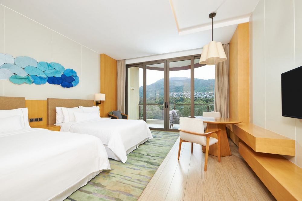 Mountain View Room, The Westin Shimei Bay Resort 5*