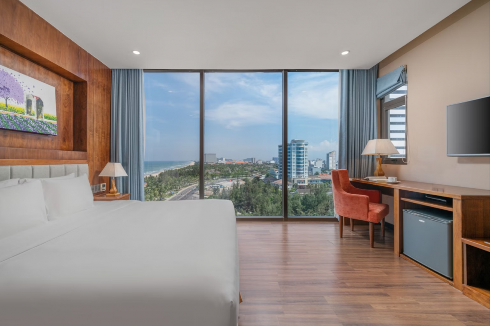 Yarra Room, Yarra Ocean Suites Danang 4*