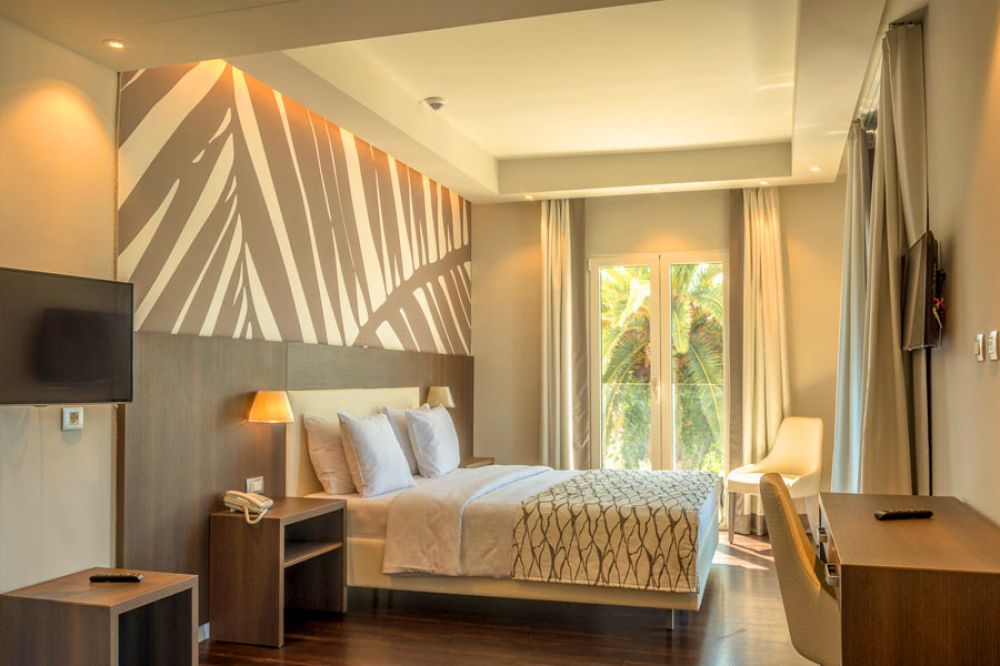 DBL Standard Land View, Palma Tivat 4*
