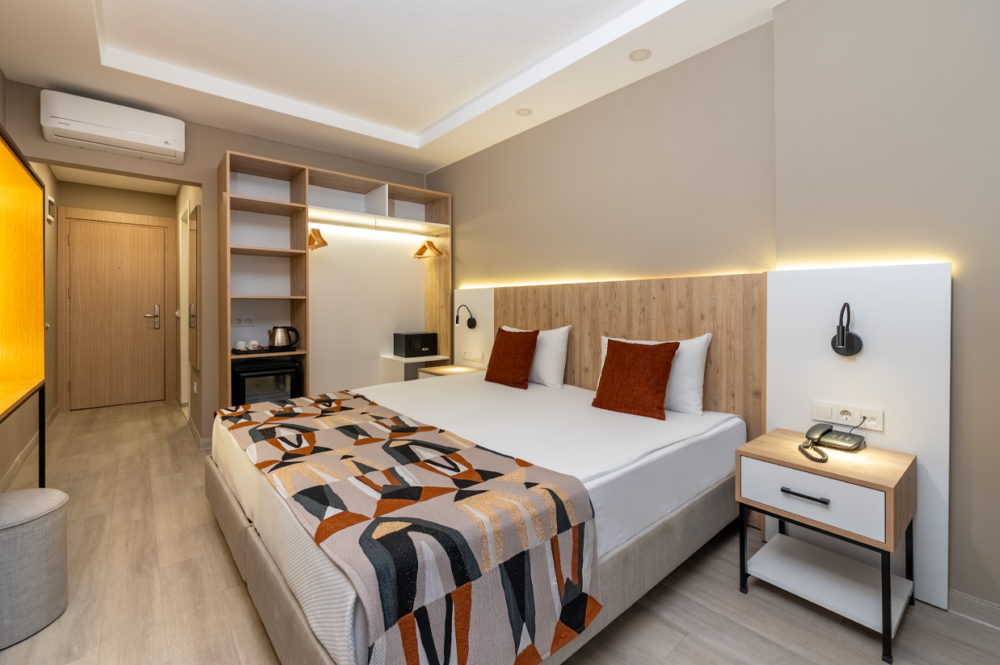 Superior Room, Villa Sun Flower Aparts & Suites 4*