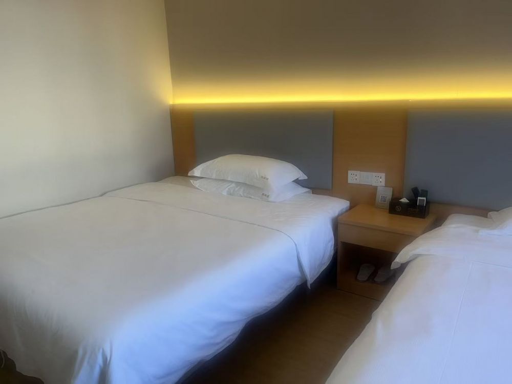 Family Room, Sanya Guanhailou Hotel 3*