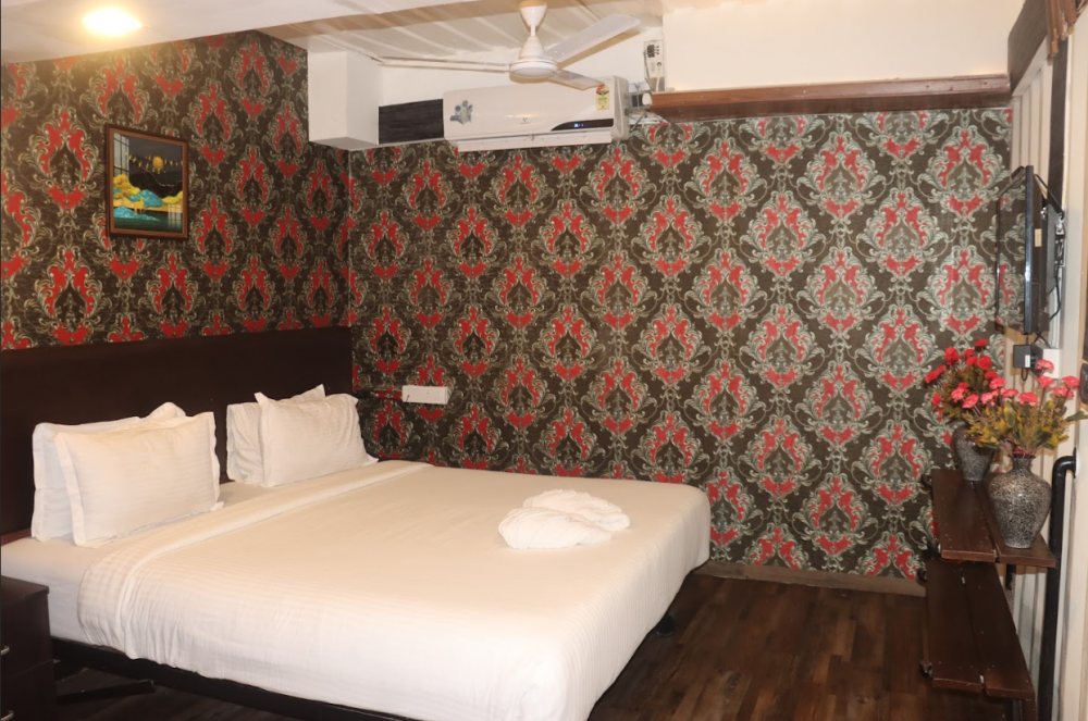 Premium, Da Beach Box Pub & Resort 3*