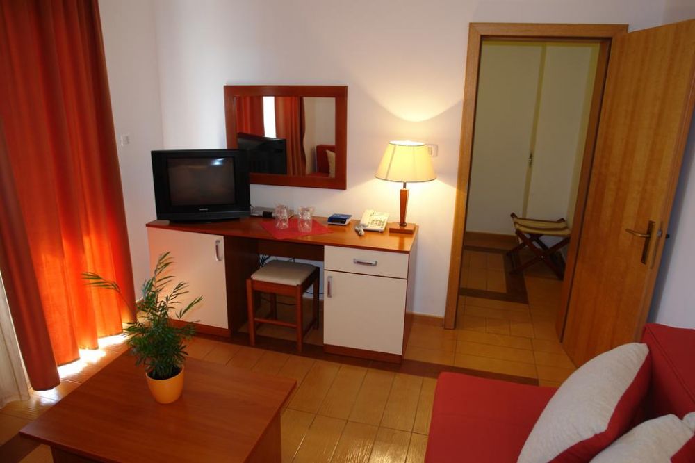 Suite, Fineso 3*