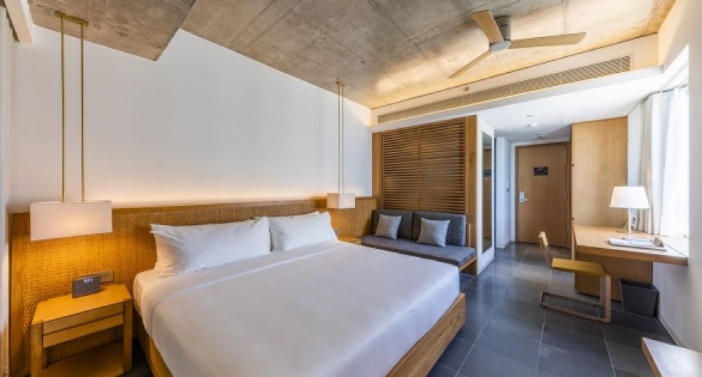 Deluxe Oceanfront with/without Balcony, Chicland Hotel 4*