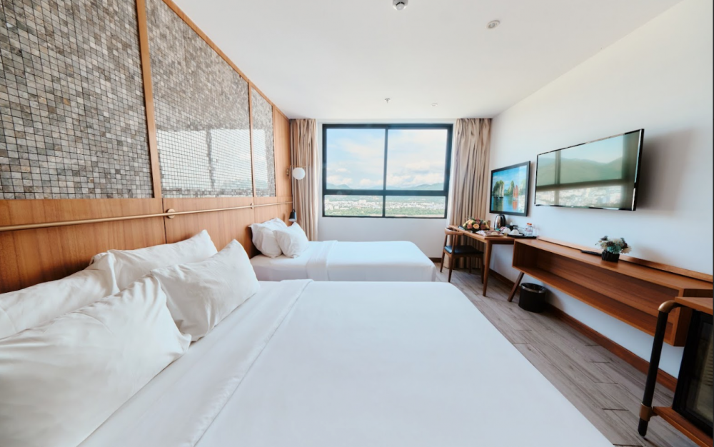 Deluxe Triple Room, Majestic Premium Nha Trang 4*
