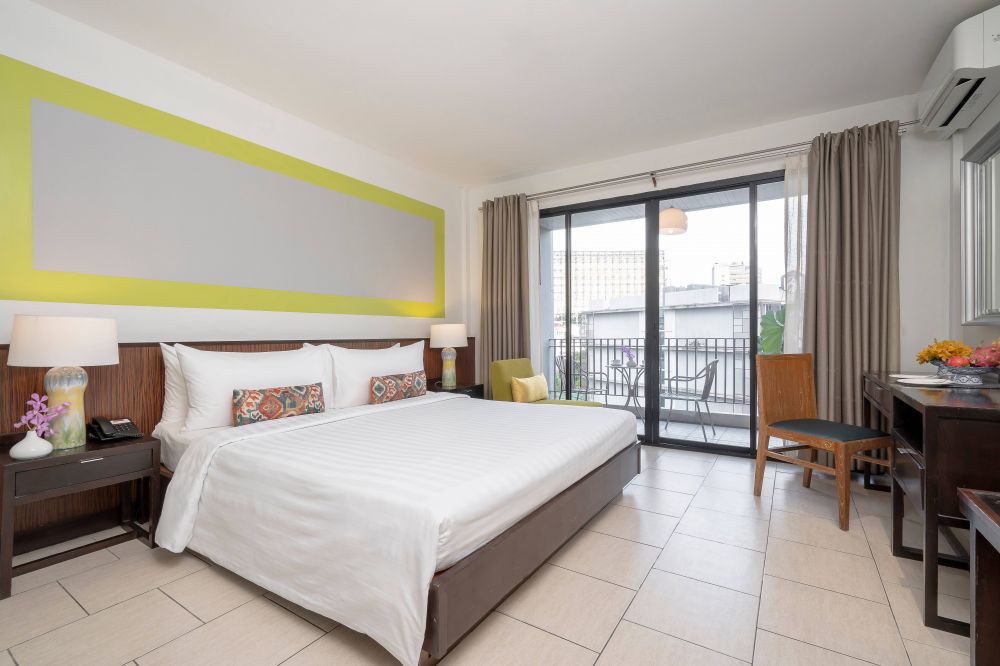 Superior Balcony, Hotel De Bangkok 3*