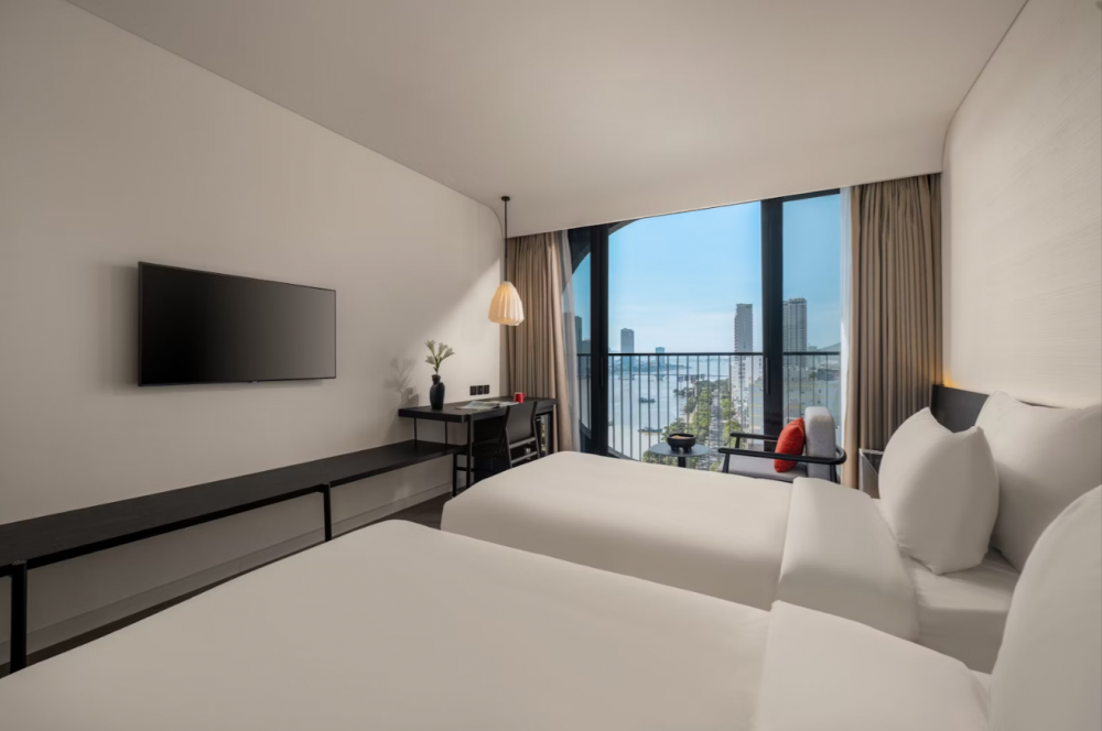 Luxury River View, Caro Premium DaNang 4*