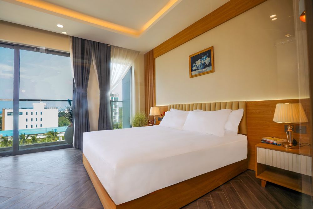 Classic City View with Balcony, Daystar Hotel Phu Quoc 4*
