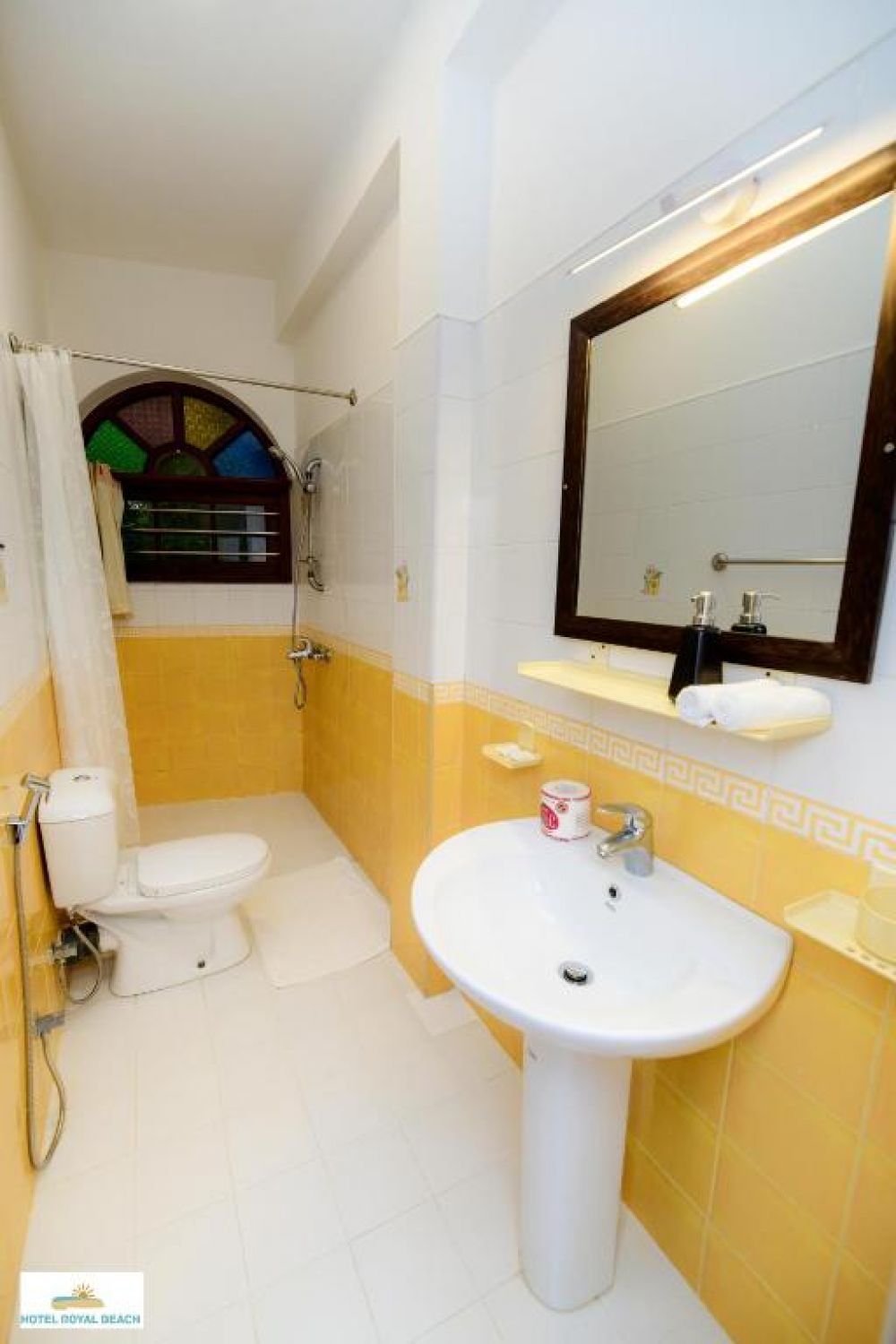 Standard City View, Royal Beach Hotel & Restaurant 2*