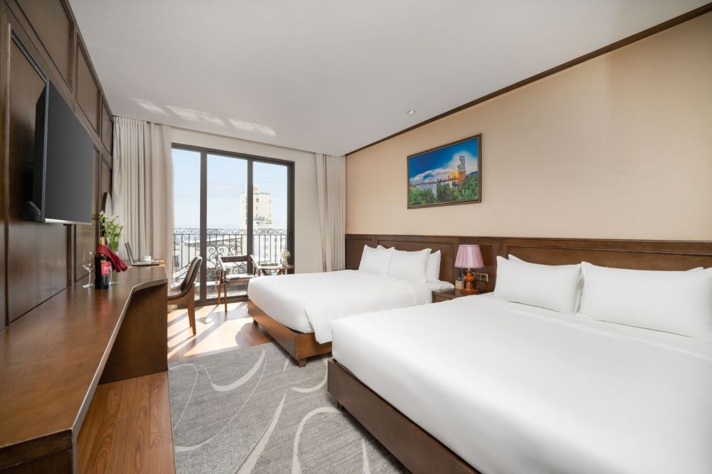 Suite Family City View, Golden Lotus Hotel Da Nang 4*