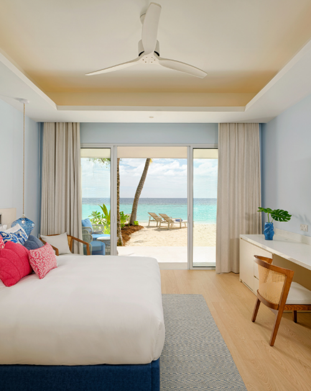 Sunset Beach Villa, Eri Maldives (ex. Eriyadu Island Resort) 4*