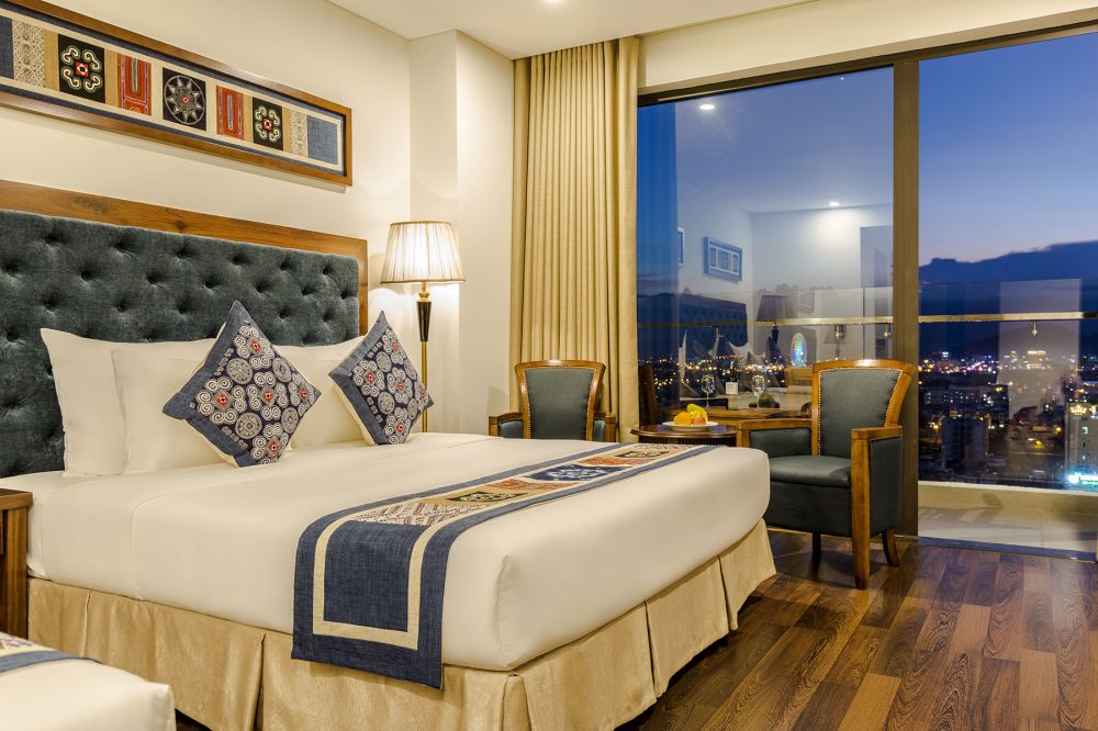 Balcony TRPL City/Sea Front, Balcona Hotel Da Nang 4*