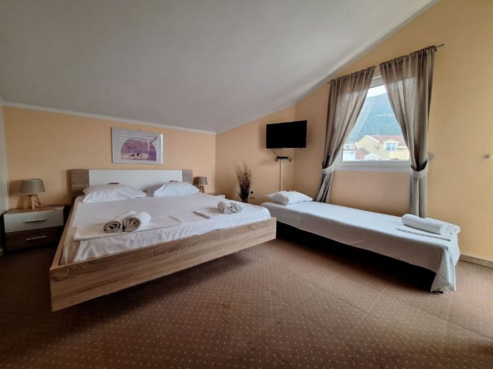 APP 03+1 One Bedroom, Budva Inn Guest House 3*