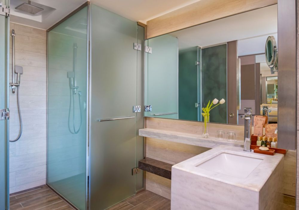 Deluxe LV, Rixos Premium Tekirova 5*