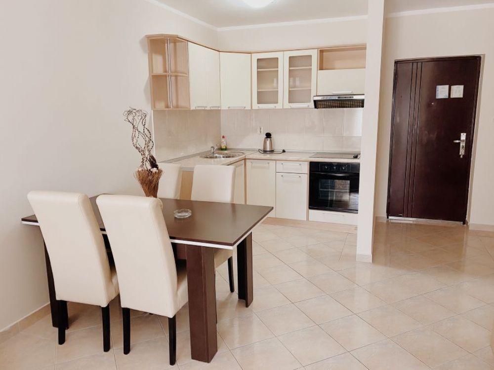 One Bedroom Apartment, Apartments Sun Village VILLA (A) 4*