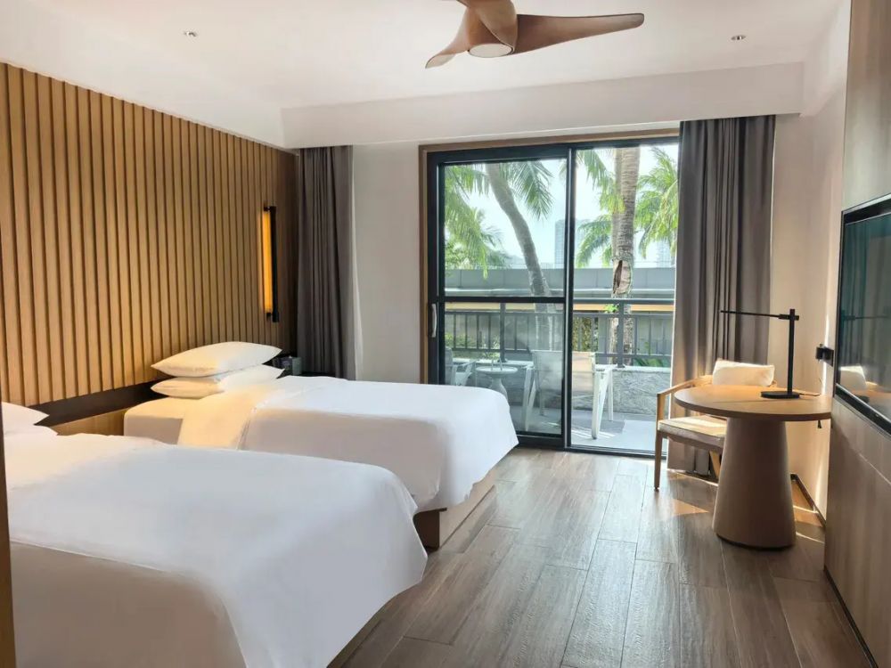 Dongrong Guest Superior Twin Room, Guest House International Hotel Sanya 4*