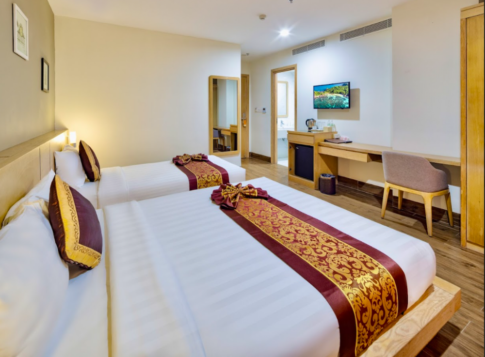 Family with balcony, Gibson Hotel Nha Trang 3*