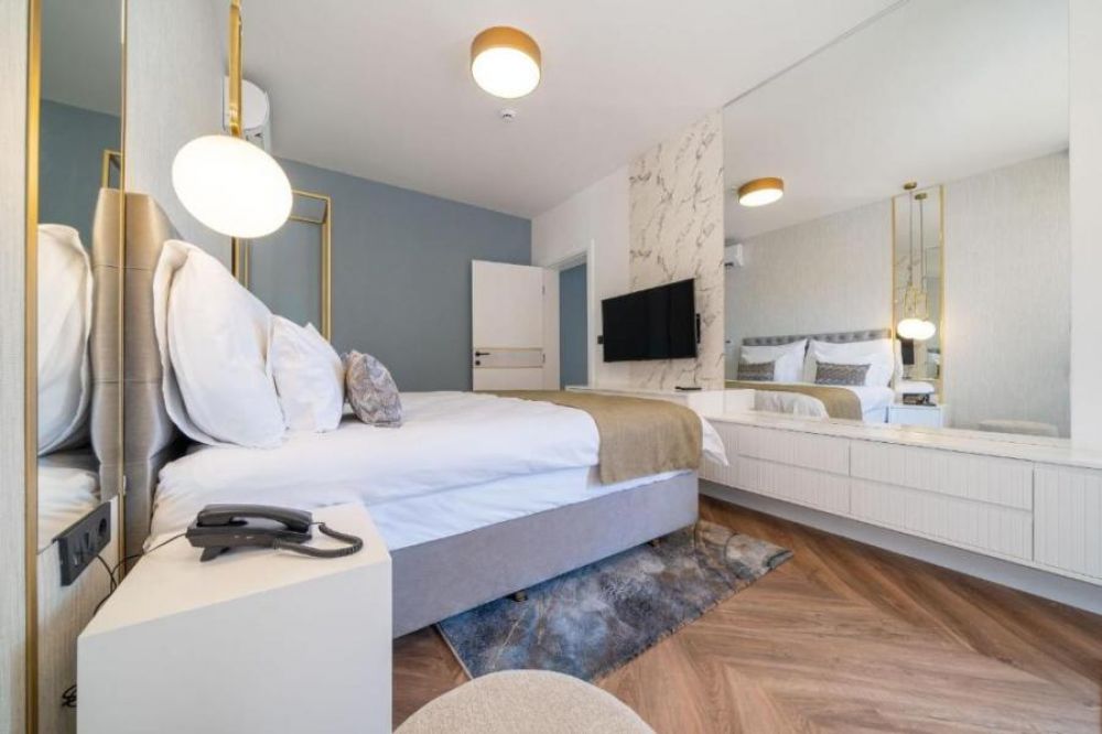 Junior Suite, Millennium 4*
