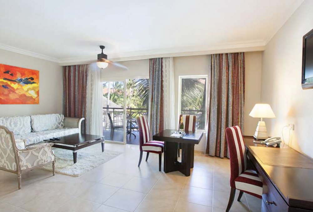 One Bedroom Suite With Jacuzzi, Majestic Elegance 5*