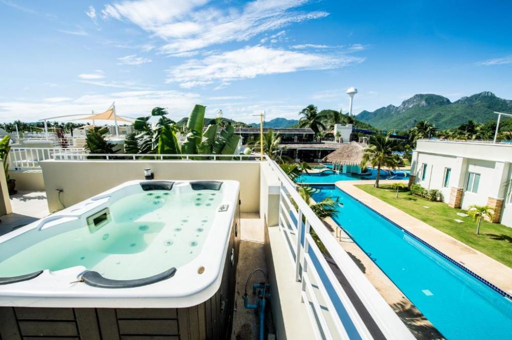 Deluxe Villa, Oriental Beach Pearl Resort 4*