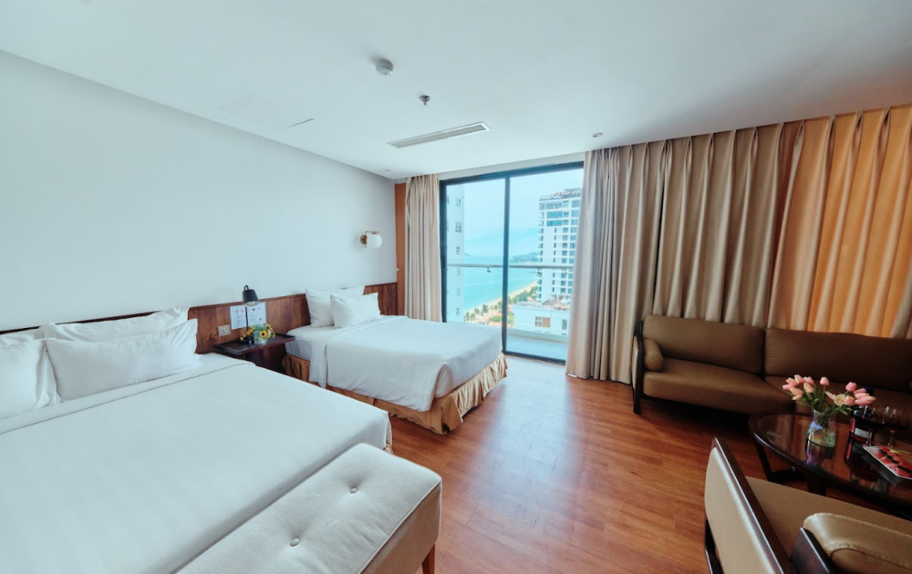 Majestic Premium Suite, Majestic Premium Nha Trang 4*