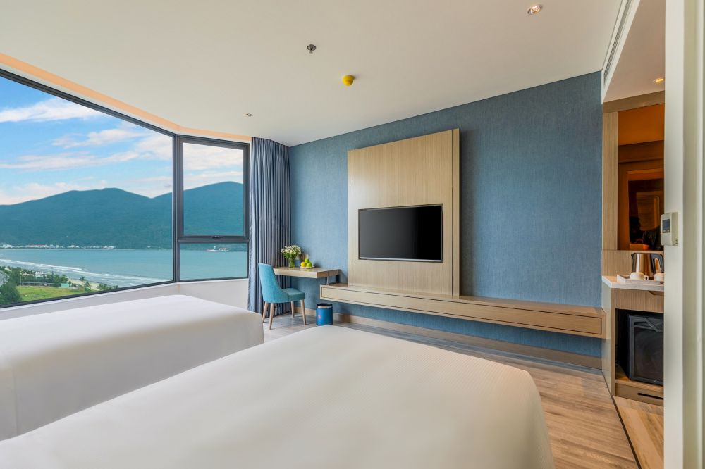 Deluxe Partial Sea View, Awaken Danang 5*