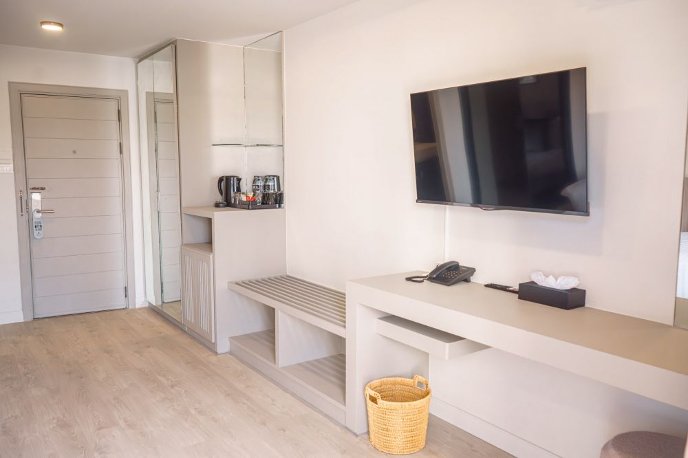 Premium Deluxe Room, Karon Boutique 3*