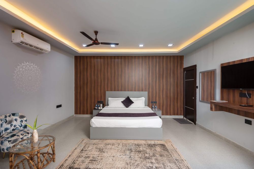 Water lily Room, Amadi Beach Front Resort 4*