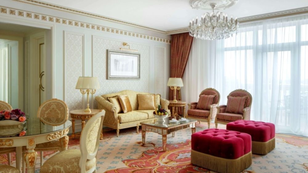 Premier Suite One Bedroom, Raffles The Palm Dubai 5*