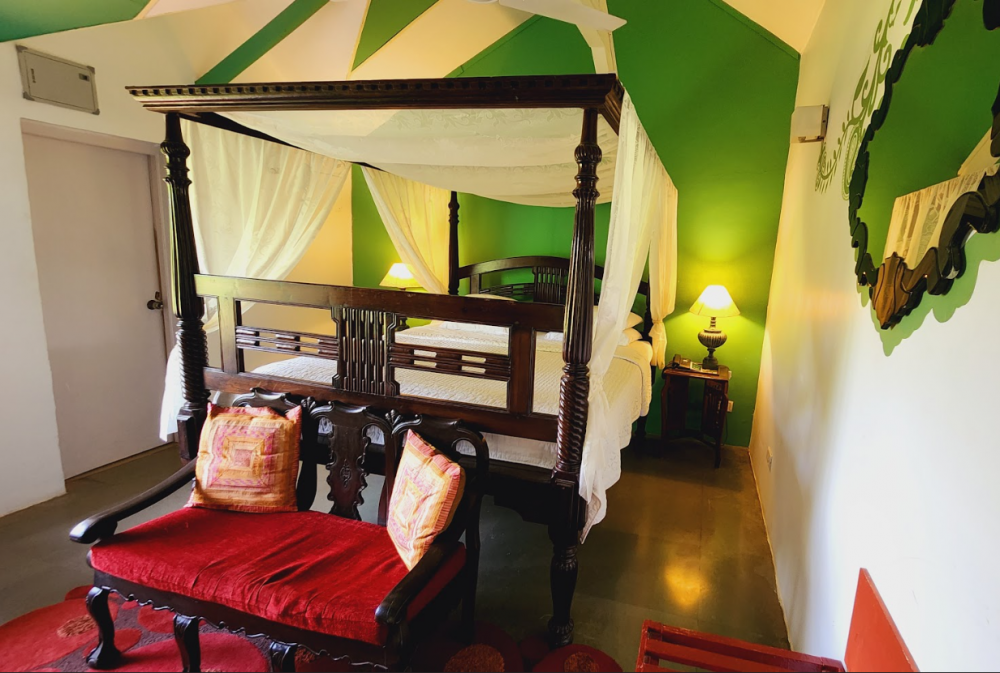 Casa Star, Casa Anjuna 4*