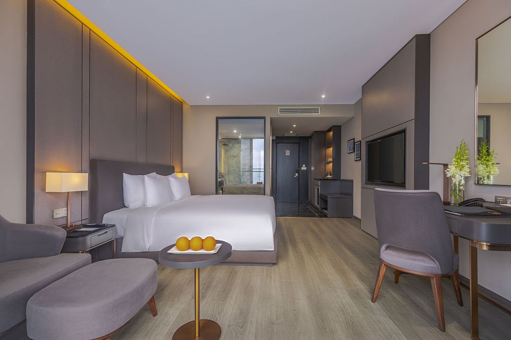 Deluxe Ocean, Le Sands Oceanfront Da Nang 4*
