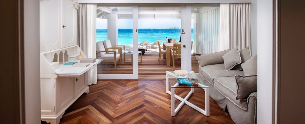 Sandbank Junior Suite, Diamonds Thudufushi Island 5*