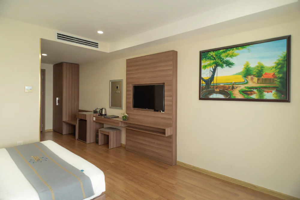 Superior Room with Balcony, Orbit Resort & Spa 4+