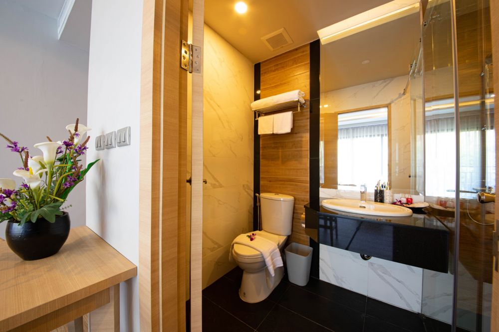 Family Suite Two - Bedrooms, Golden Paradise Hotel Phuket 3*