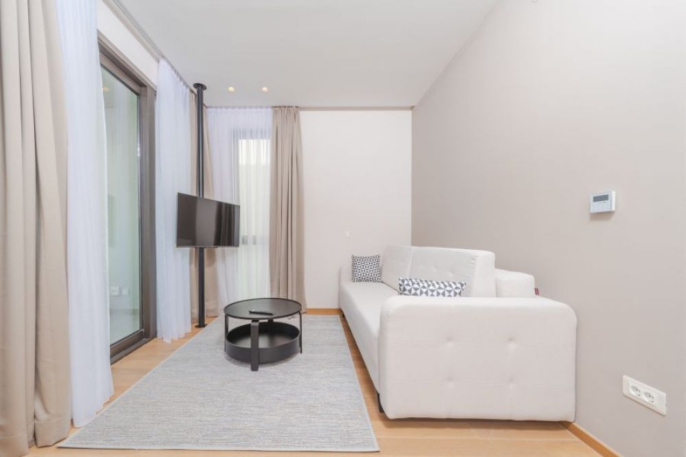 APP 02+2 Sea View, Oliana Apartments 4*